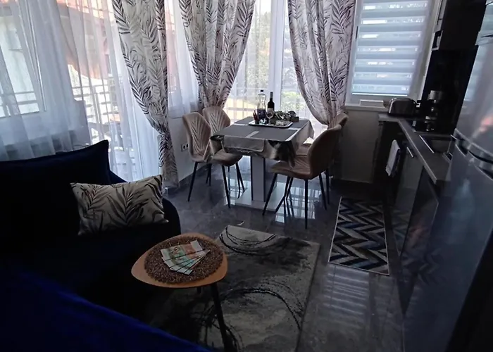 Apartament Roberto *